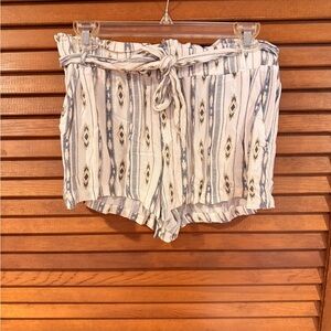 Women's Flowy Patterned Shorts